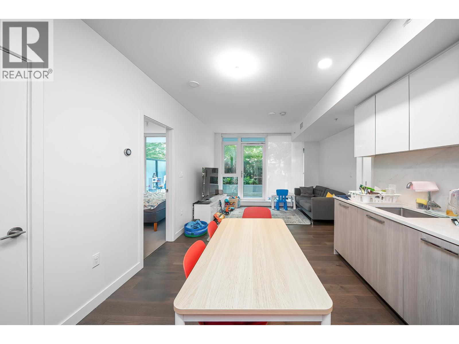 500 3331 No.3 Road, Richmond, British Columbia V6X 2B6 - Photo 12 - R3064785