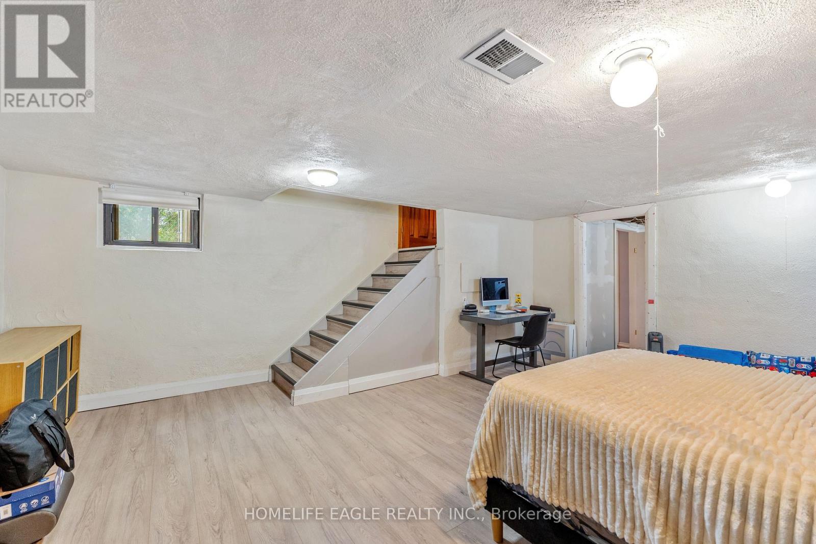 146 Raleigh Avenue, Toronto, Ontario  M1K 1A4 - Photo 11 - E12510354