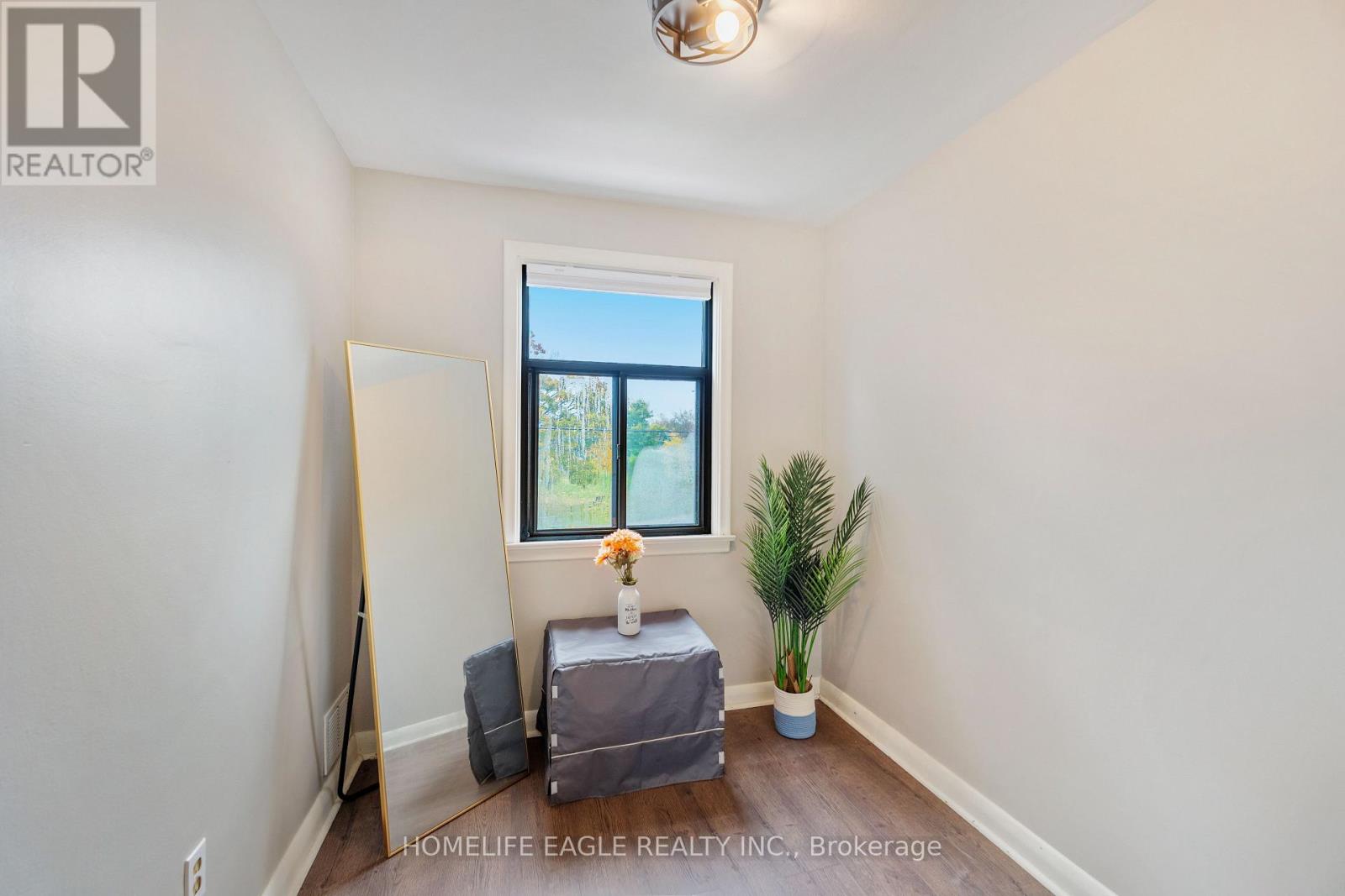 146 Raleigh Avenue, Toronto, Ontario  M1K 1A4 - Photo 9 - E12510354