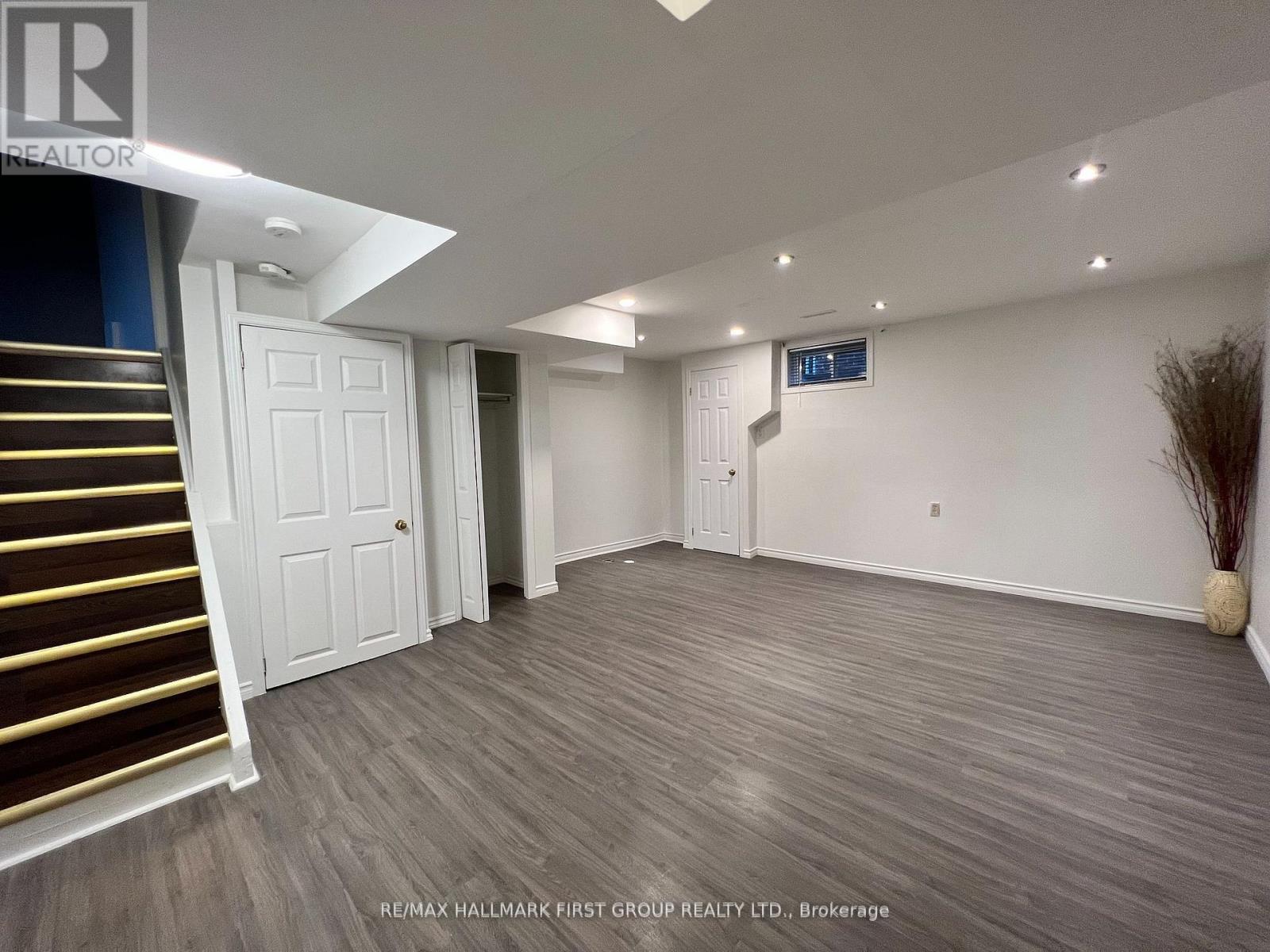 1731 Echo Point Court, Pickering, Ontario  L1V 5E1 - Photo 5 - E12510408