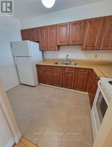 1613 - 55 Bamburgh Circle, Toronto, Ontario  M1W 3V4 - Photo 5 - E12506688