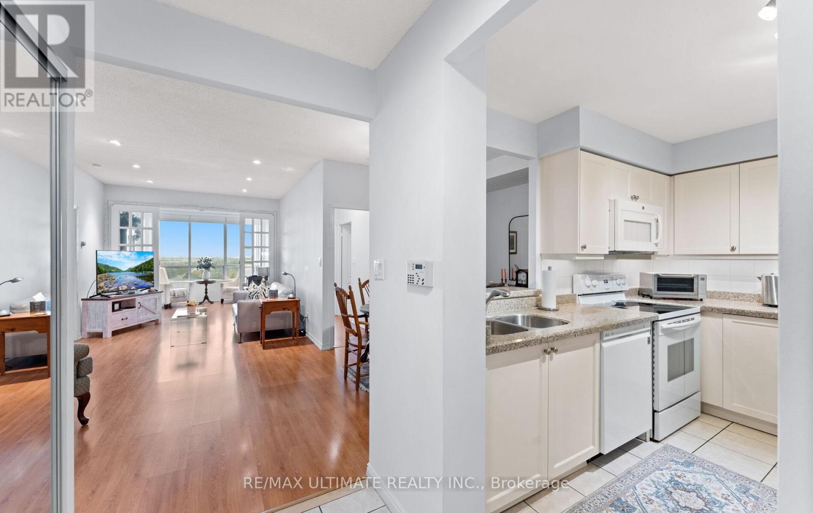 Ph6 - 850 Steeles Avenue W, Vaughan, Ontario  L4J 8E7 - Photo 8 - N12508208