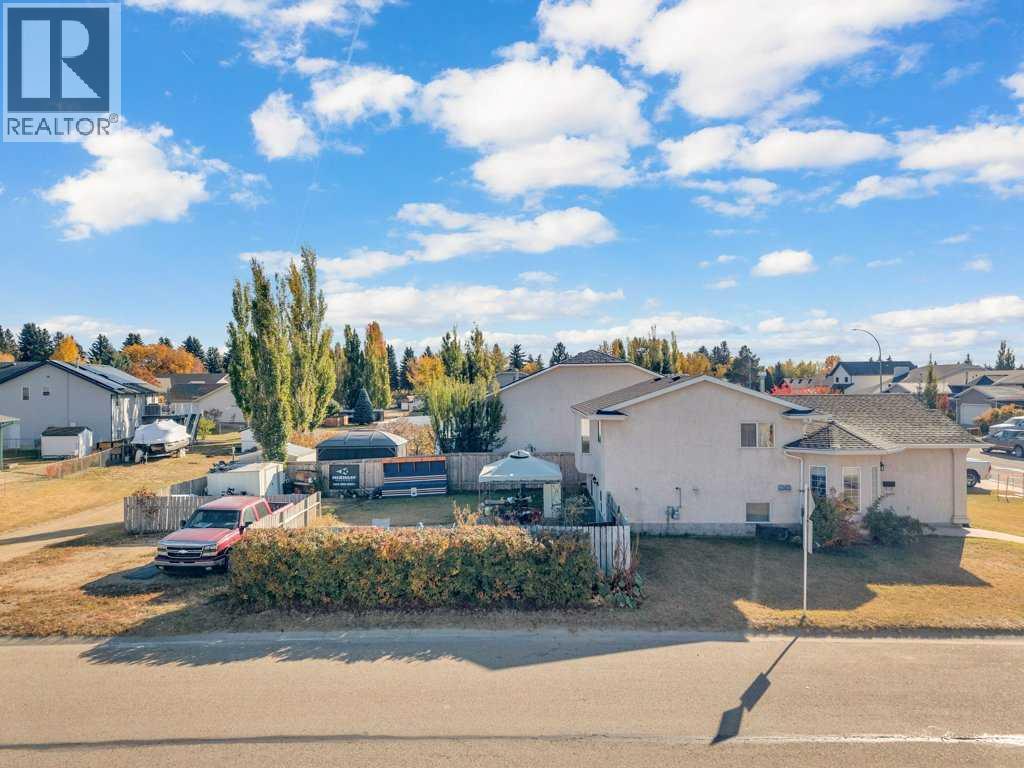 73 Lansbury Close, Lacombe, Alberta  T4L 1P4 - Photo 32 - A2264011