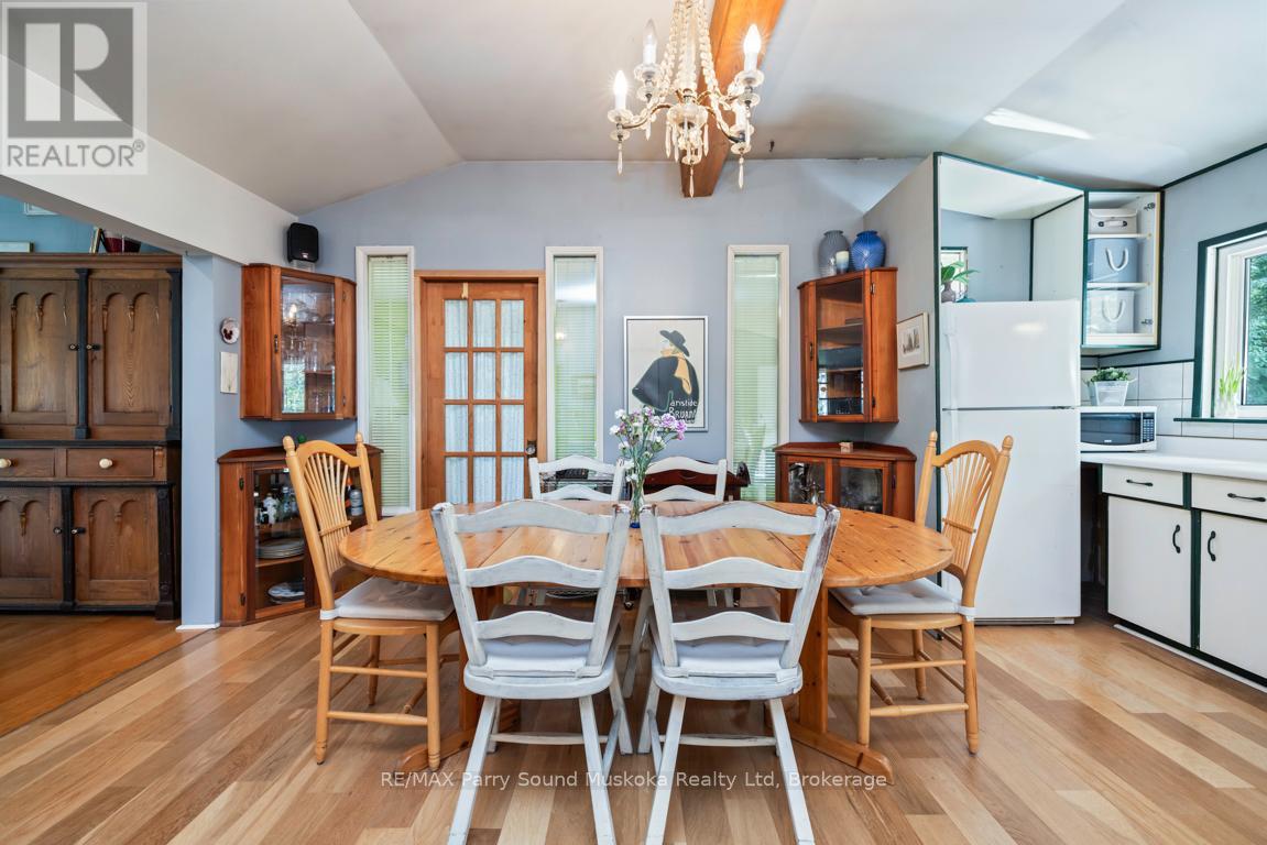 252 Dunchurch Estates Road, Whitestone, Ontario  P0A 1G0 - Photo 17 - X12383449