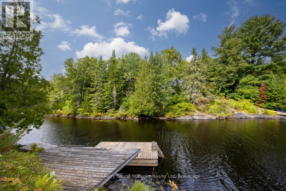 252 Dunchurch Estates Road, Whitestone, Ontario  P0A 1G0 - Photo 4 - X12383449