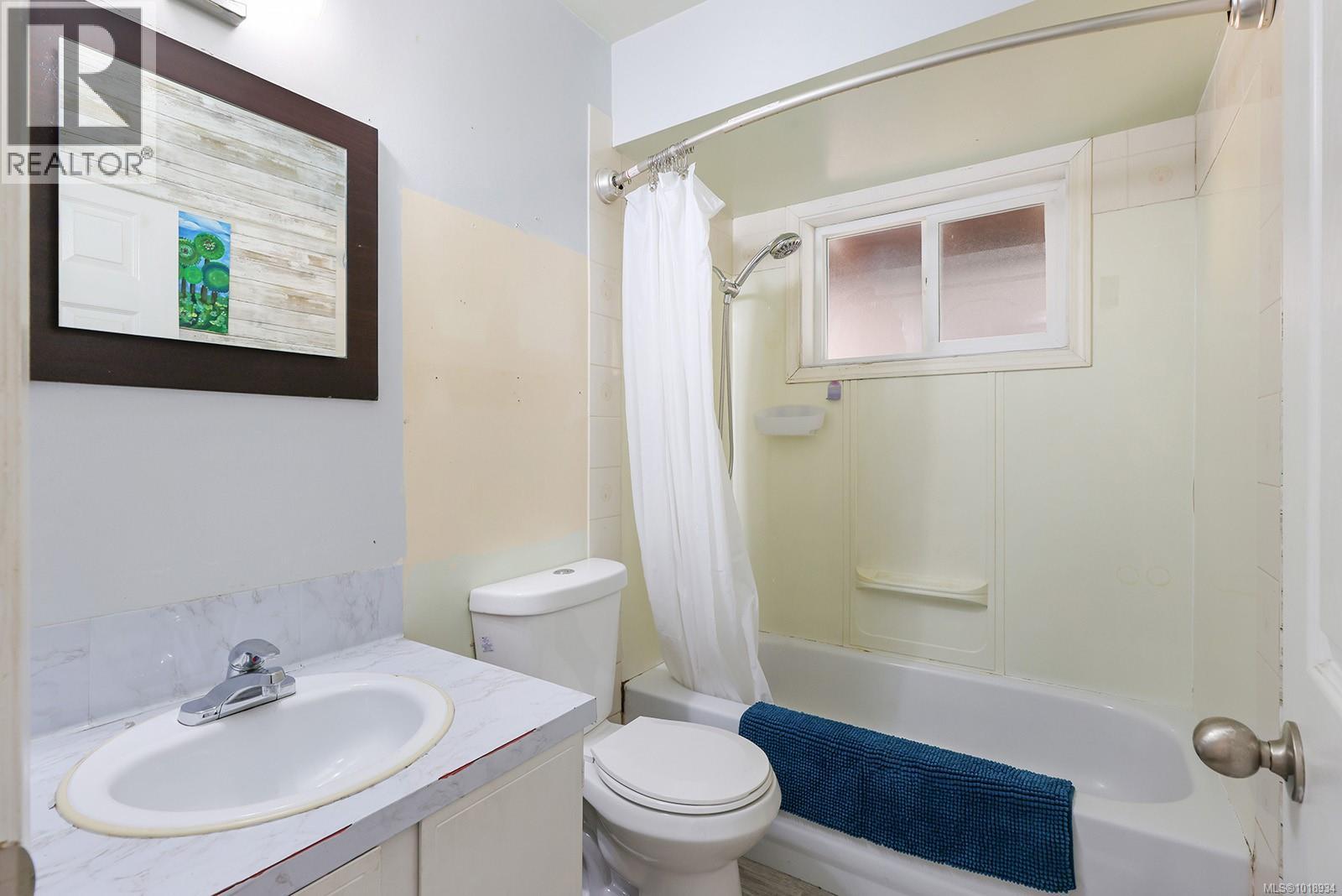 1110 Urquhart Ave, Courtenay, British Columbia  V9N 3K5 - Photo 15 - 1018934