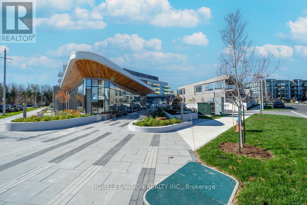615 - 333 Sunseeker Avenue, Innisfil, Ontario  L9S 0R6 - Photo 2 - N12510348