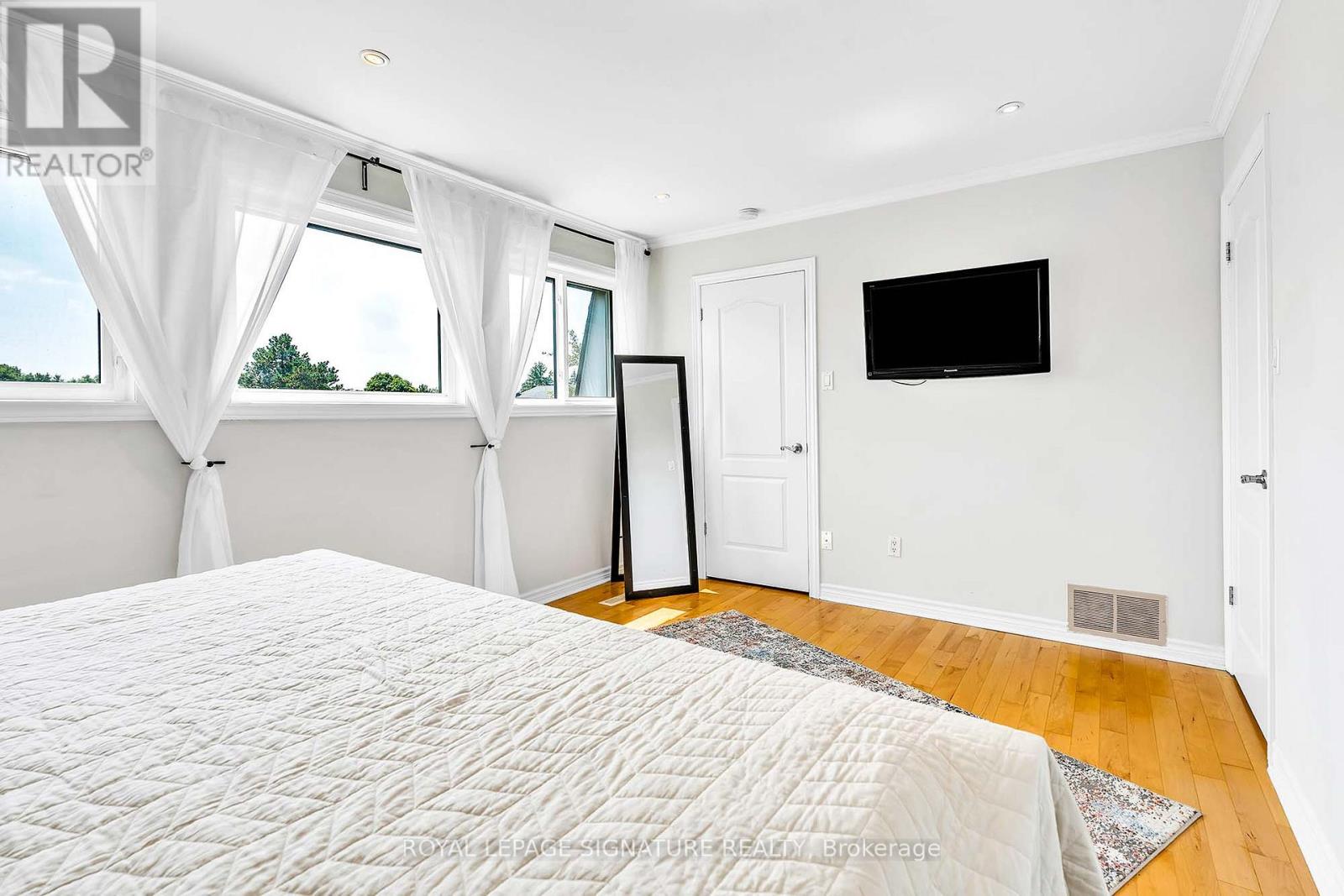 14 Poplar Crescent, Aurora, Ontario  L4G 3L3 - Photo 34 - N12510350