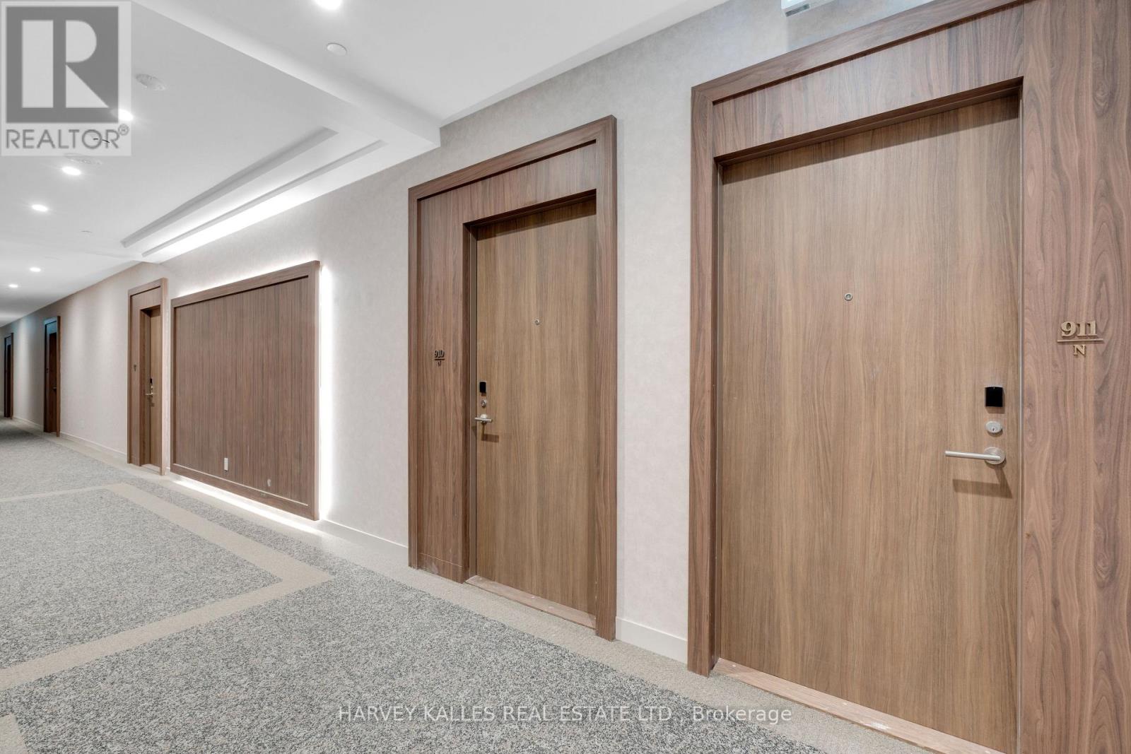 911 - 8188 YONGE STREET, Vaughan, Ontario