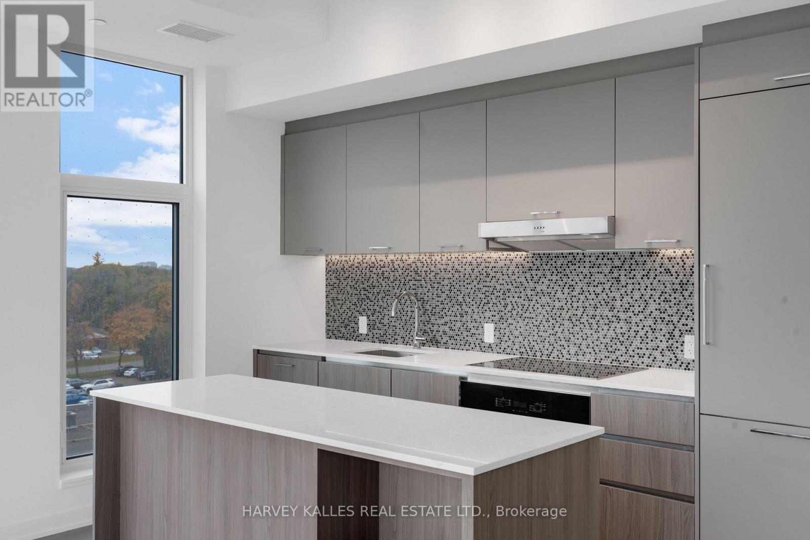 911 - 8188 Yonge Street, Vaughan, Ontario  L4J 1W5 - Photo 22 - N12510356