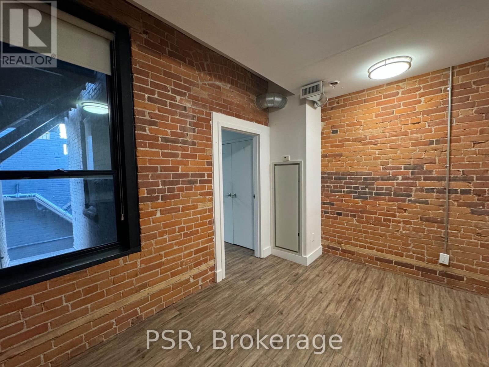 213 - 2870 Dundas Street W, Toronto, Ontario  M6P 1Y8 - Photo 6 - W12510328