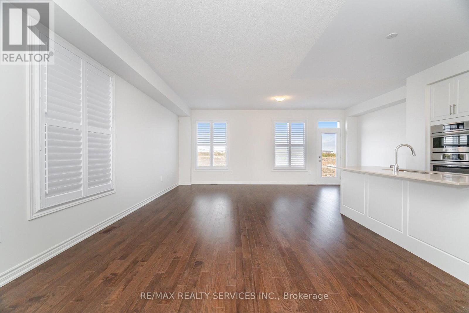 1437 Savoline Boulevard, Milton, Ontario  L9E 1G5 - Photo 10 - W12510330