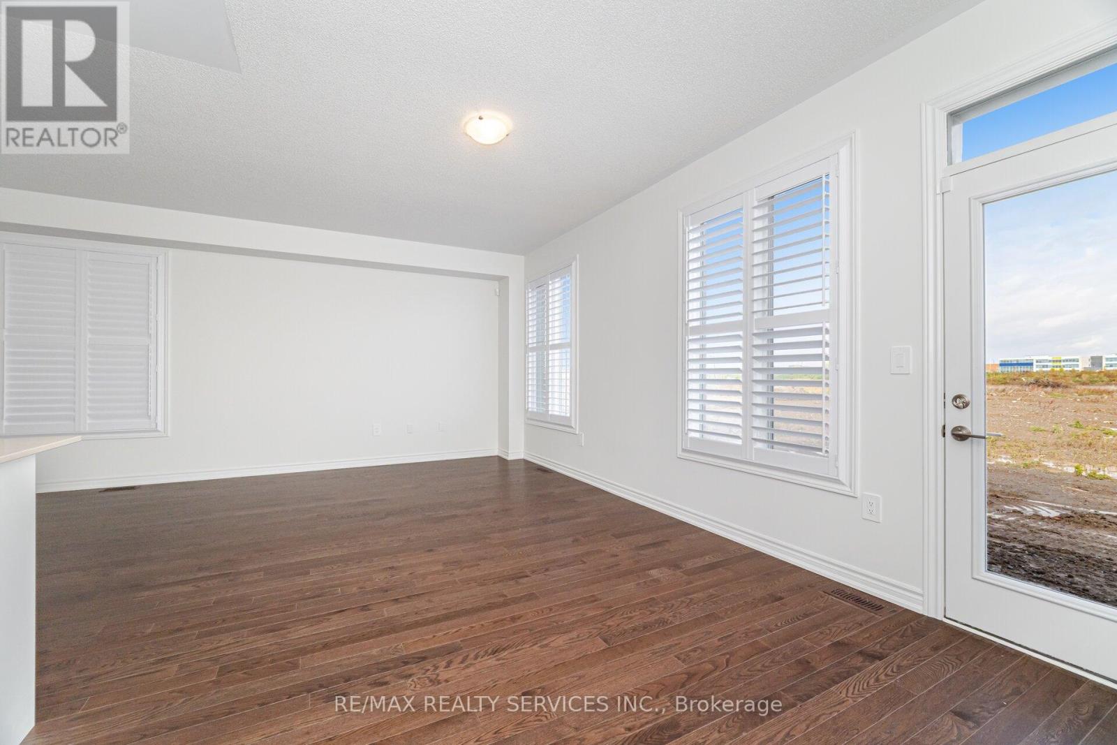 1437 Savoline Boulevard, Milton, Ontario  L9E 1G5 - Photo 13 - W12510330