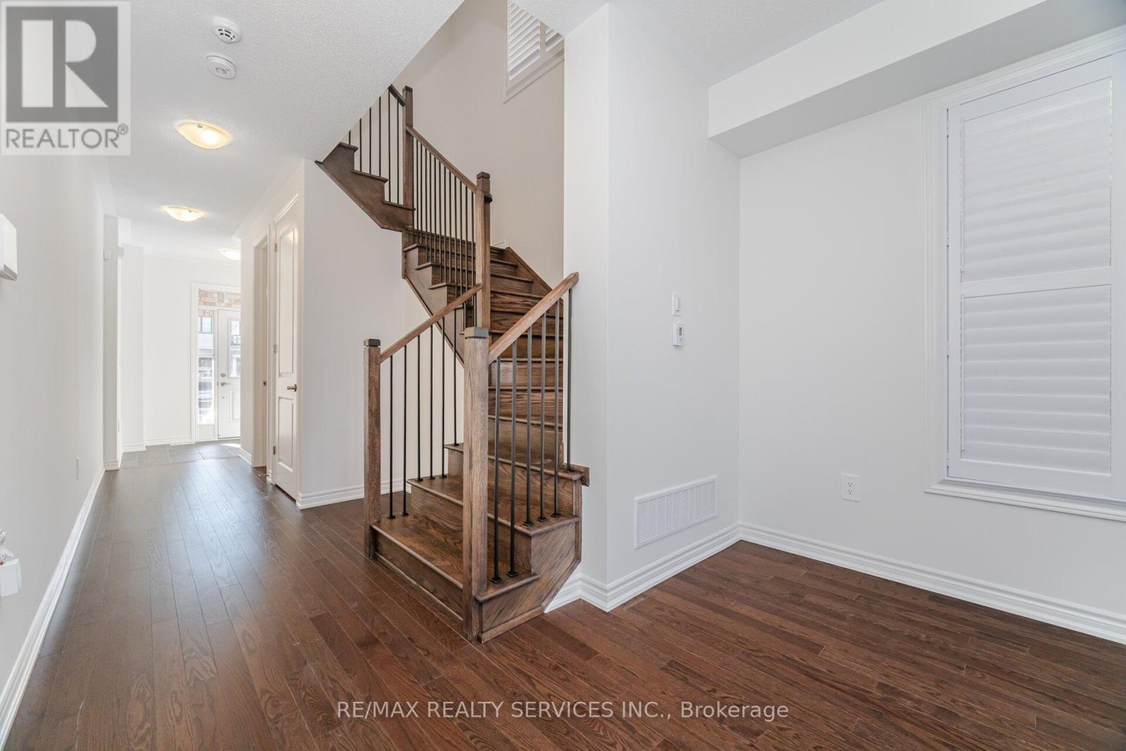 1437 Savoline Boulevard, Milton, Ontario  L9E 1G5 - Photo 23 - W12510330