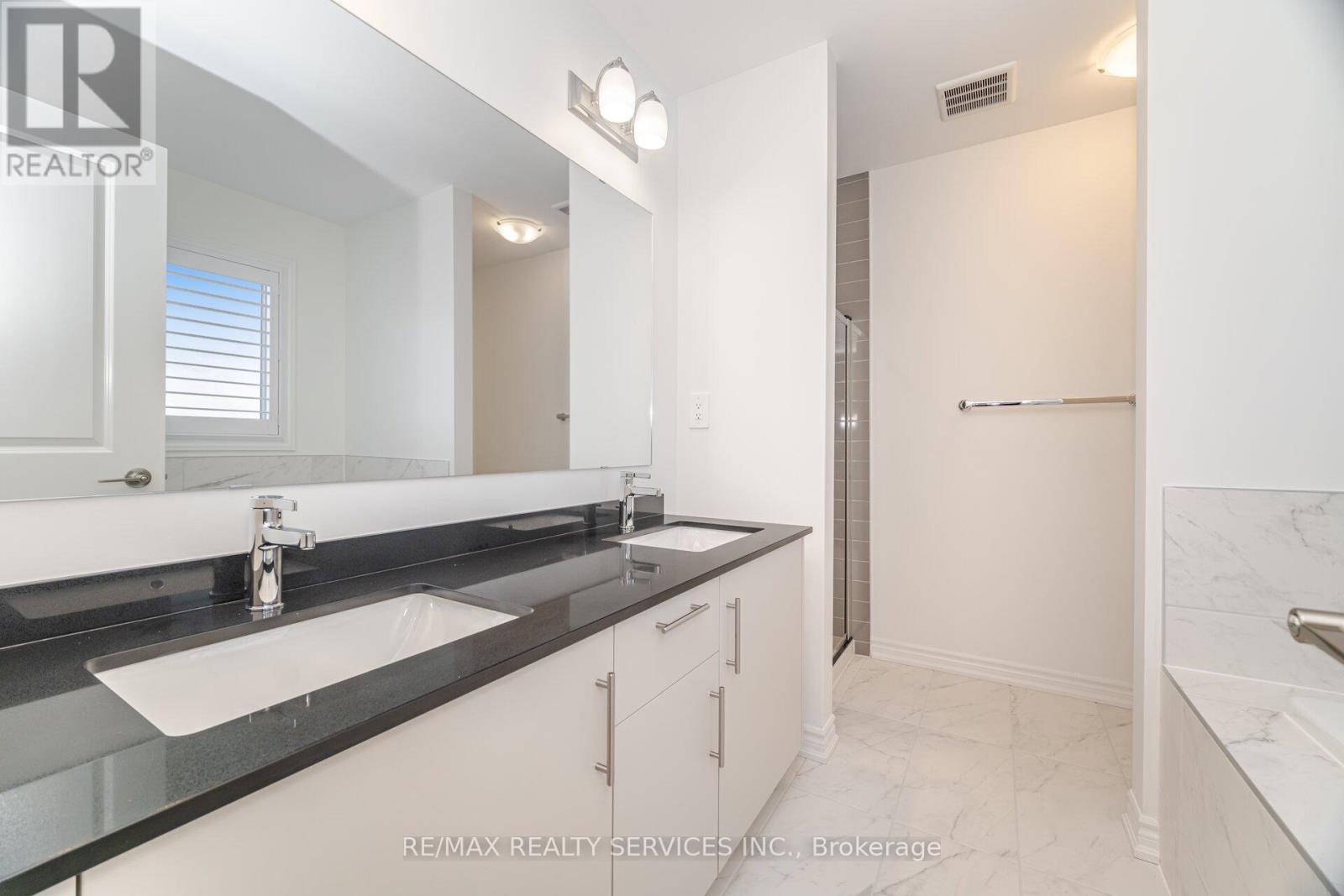 1437 Savoline Boulevard, Milton, Ontario  L9E 1G5 - Photo 28 - W12510330