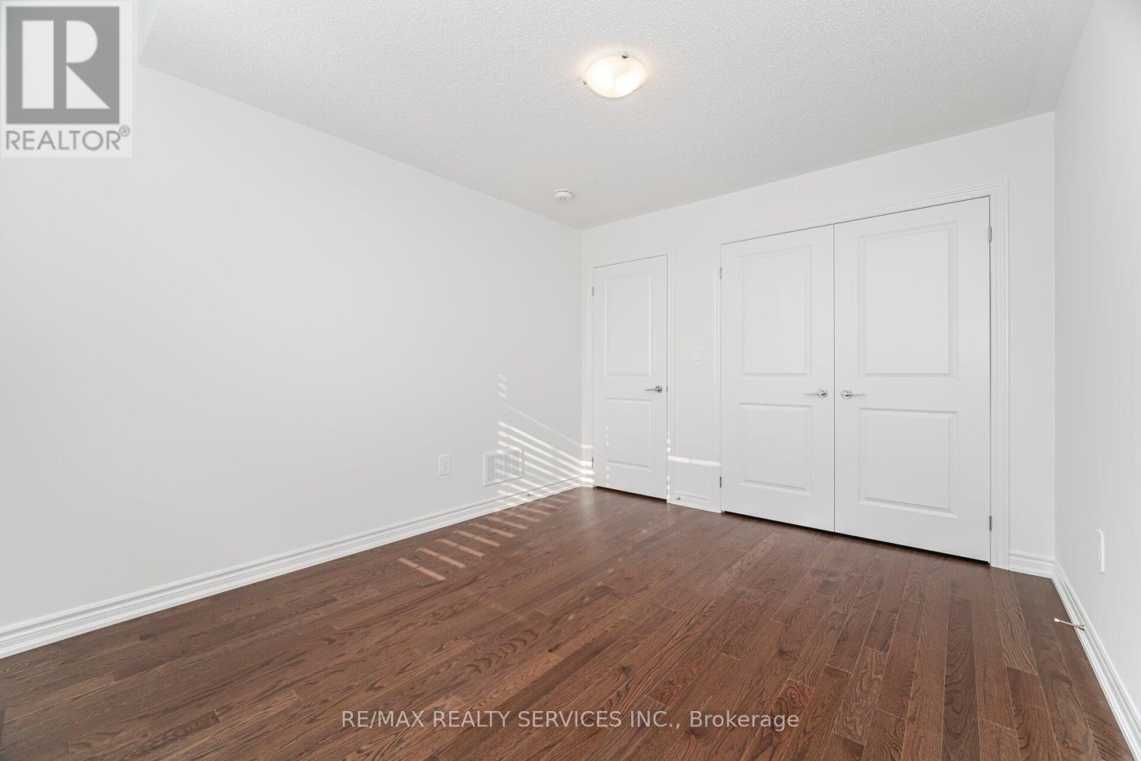 1437 Savoline Boulevard, Milton, Ontario  L9E 1G5 - Photo 32 - W12510330