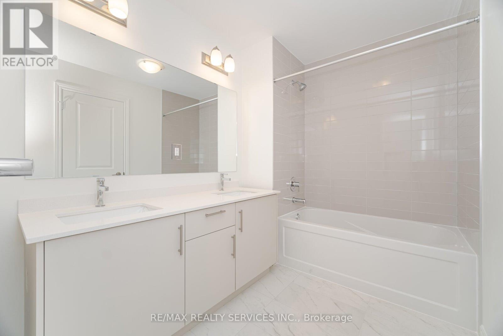 1437 Savoline Boulevard, Milton, Ontario  L9E 1G5 - Photo 37 - W12510330