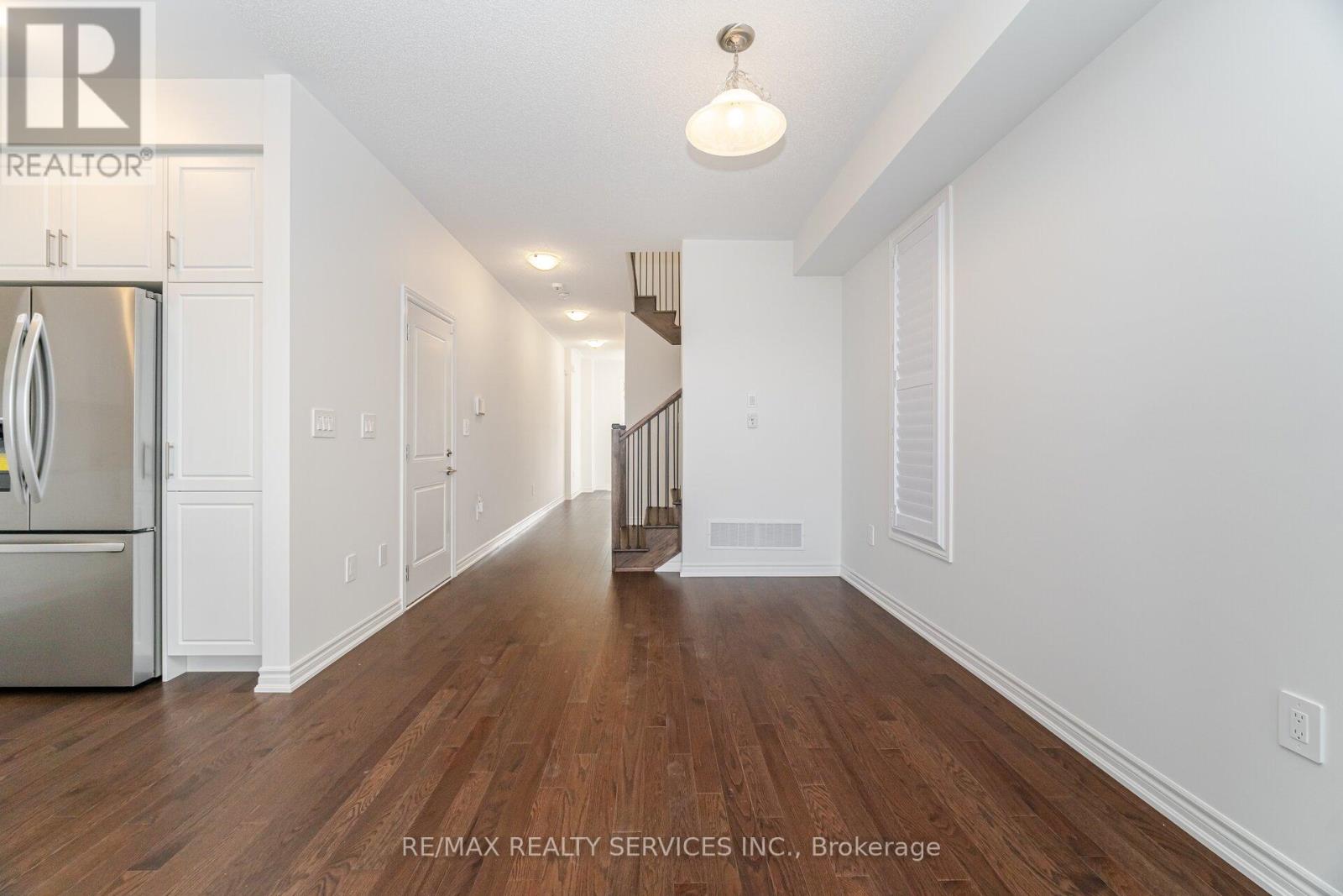 1437 Savoline Boulevard, Milton, Ontario  L9E 1G5 - Photo 7 - W12510330