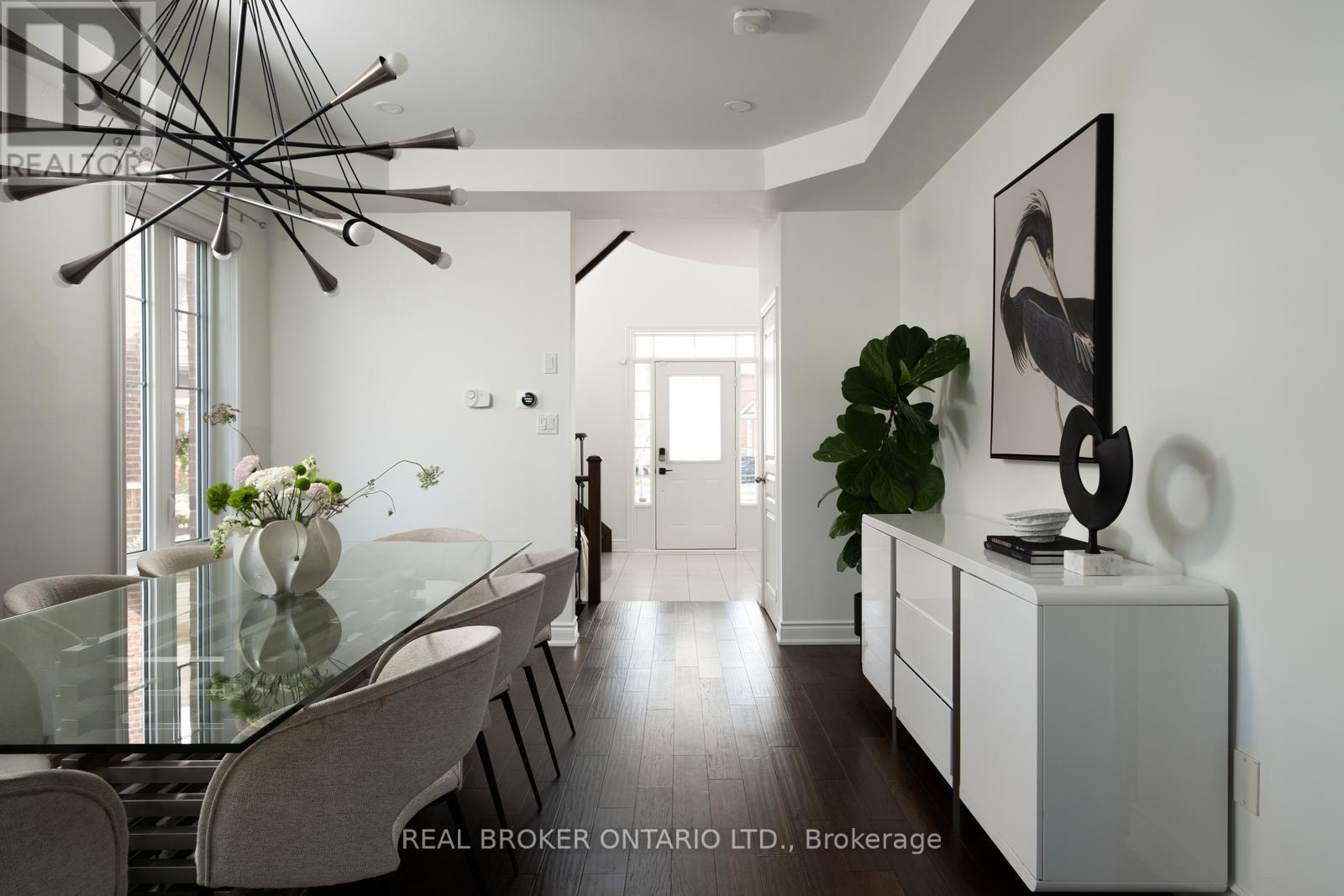 40 Divinity Circle, Brampton, Ontario  L7A 3Y3 - Photo 14 - W12510332