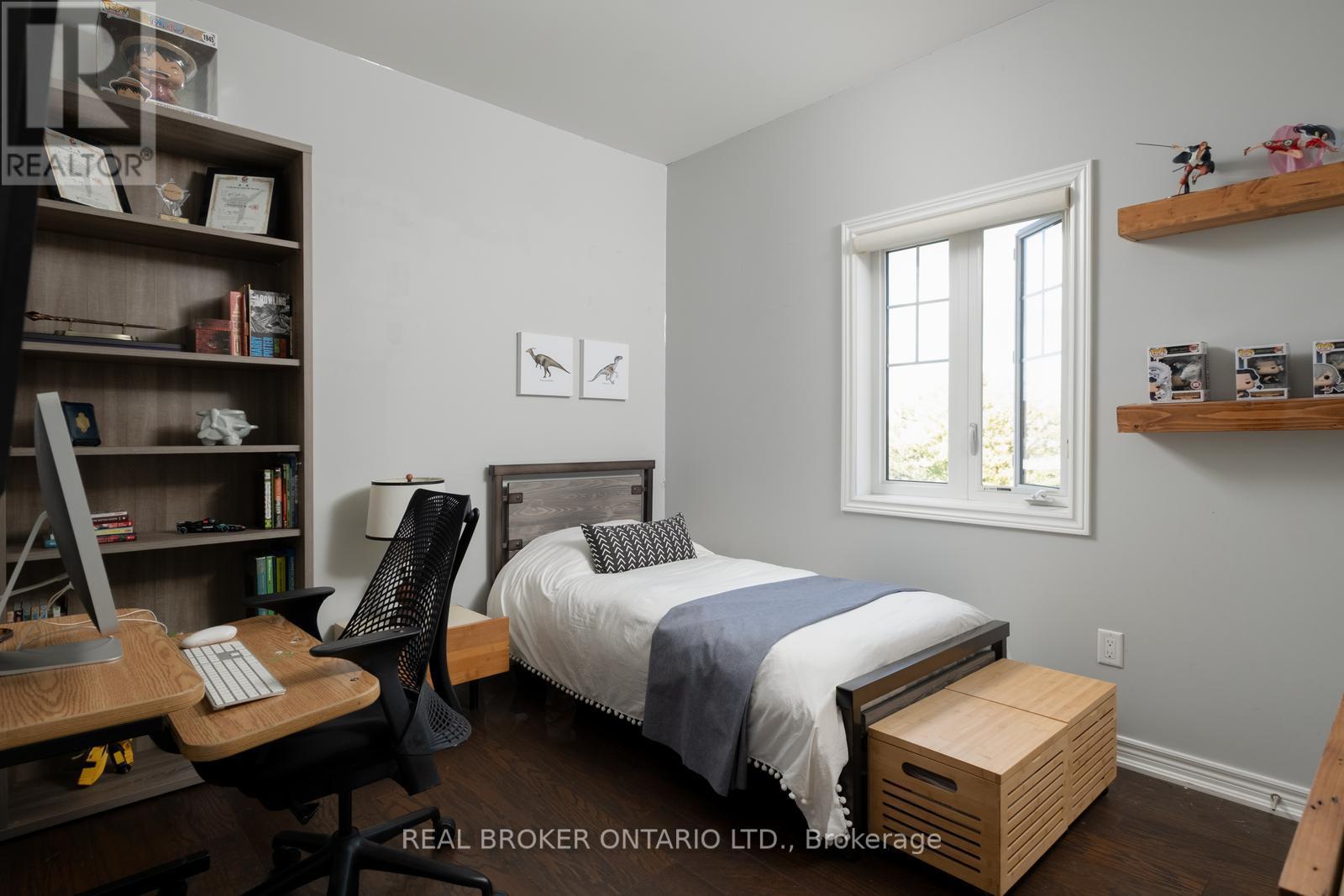 40 Divinity Circle, Brampton, Ontario  L7A 3Y3 - Photo 23 - W12510332