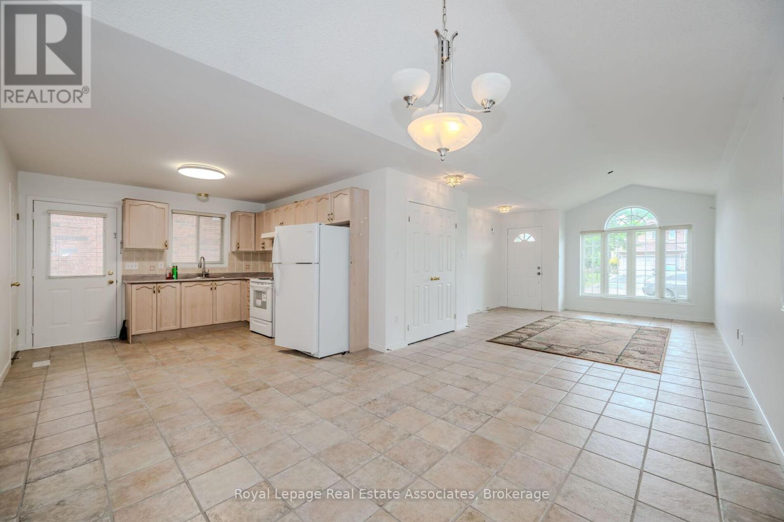 2887 Darien Road, Burlington, Ontario  L7M 4K1 - Photo 11 - W12510336