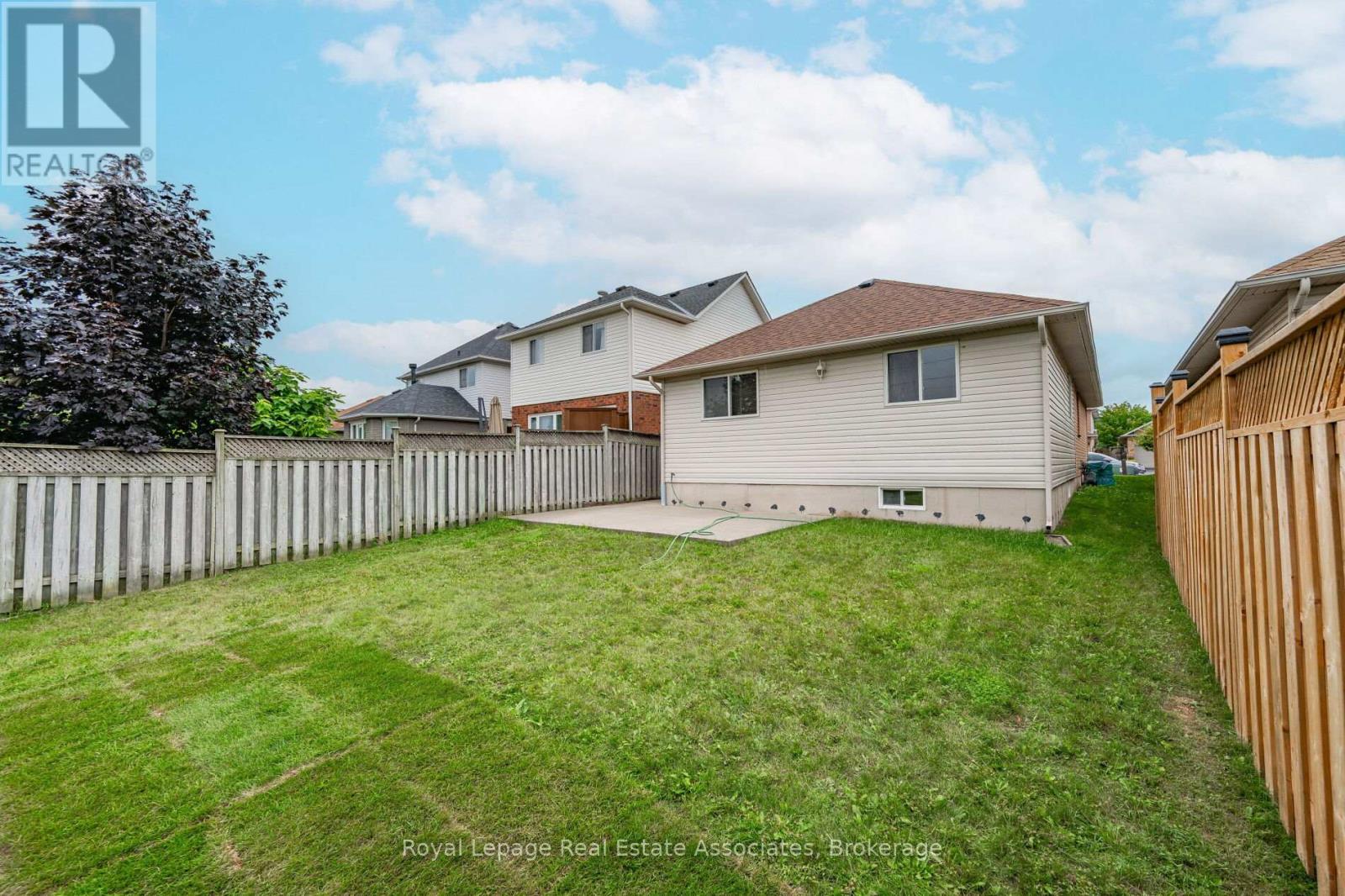 2887 Darien Road, Burlington, Ontario  L7M 4K1 - Photo 38 - W12510336