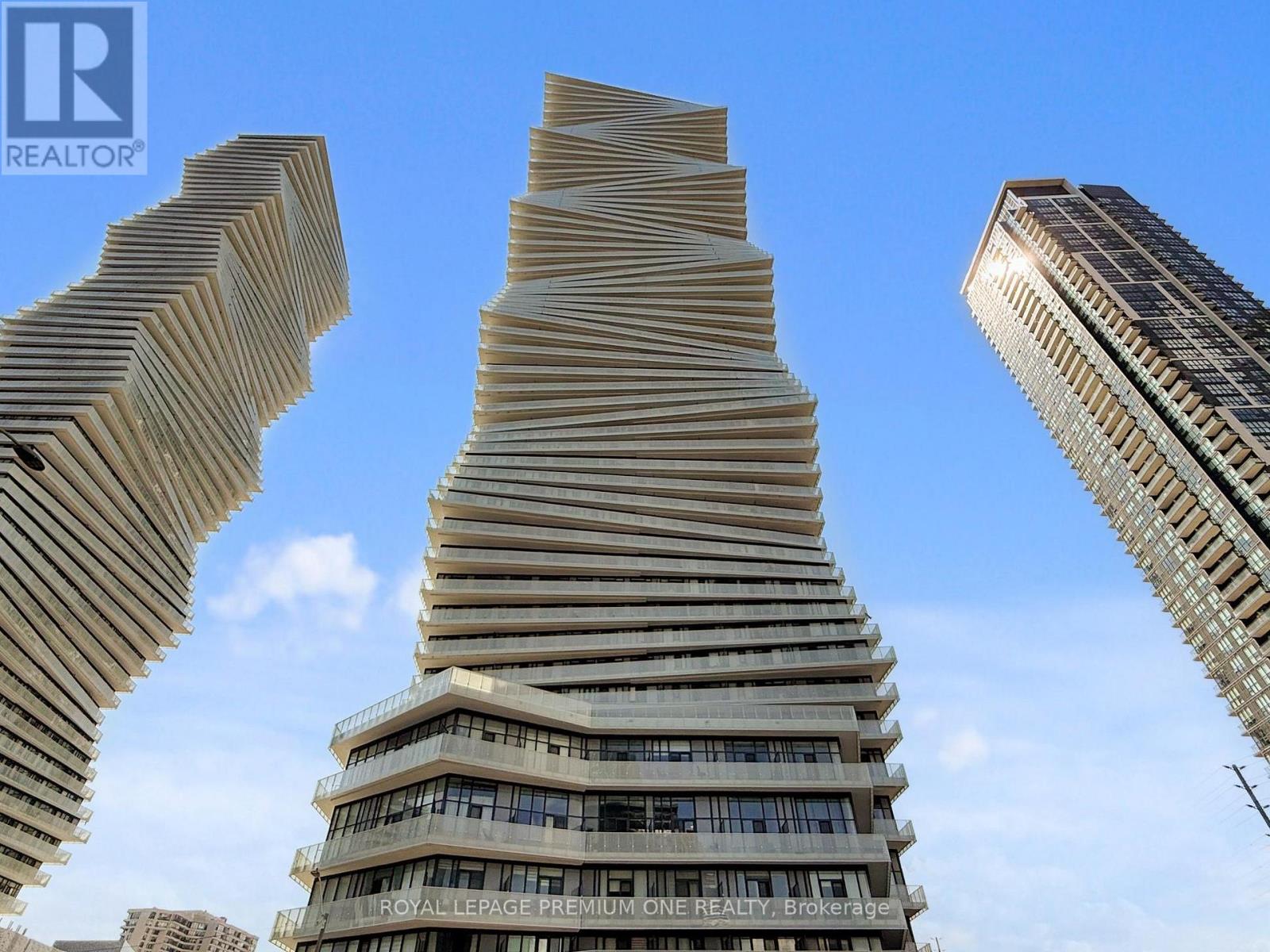 2406 - 3900 Confederation Parkway Sw, Mississauga, Ontario  L5B 0M3 - Photo 4 - W12510364