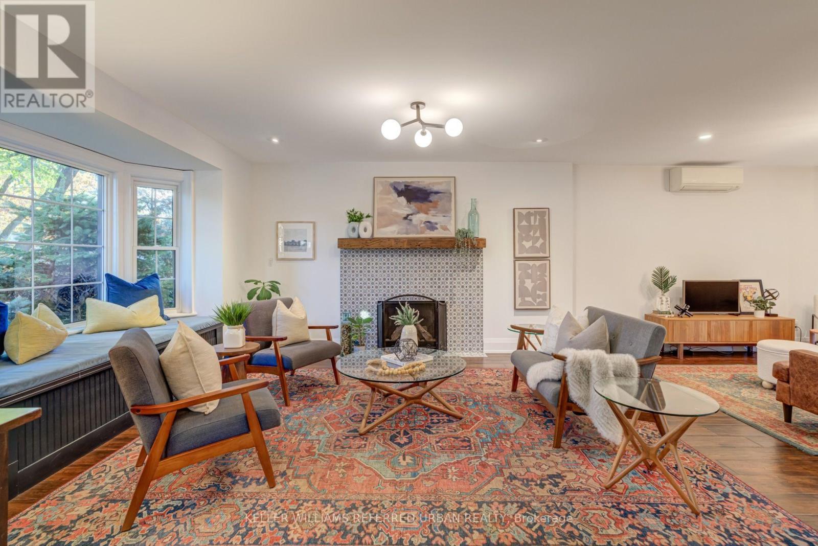 14 Meadowvale Drive, Toronto, Ontario  M8Y 2N8 - Photo 16 - W12510394