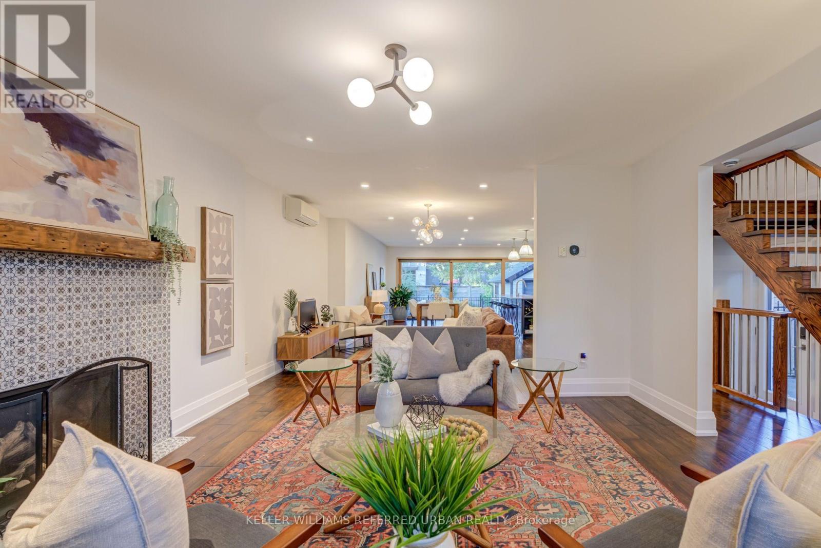 14 Meadowvale Drive, Toronto, Ontario  M8Y 2N8 - Photo 18 - W12510394