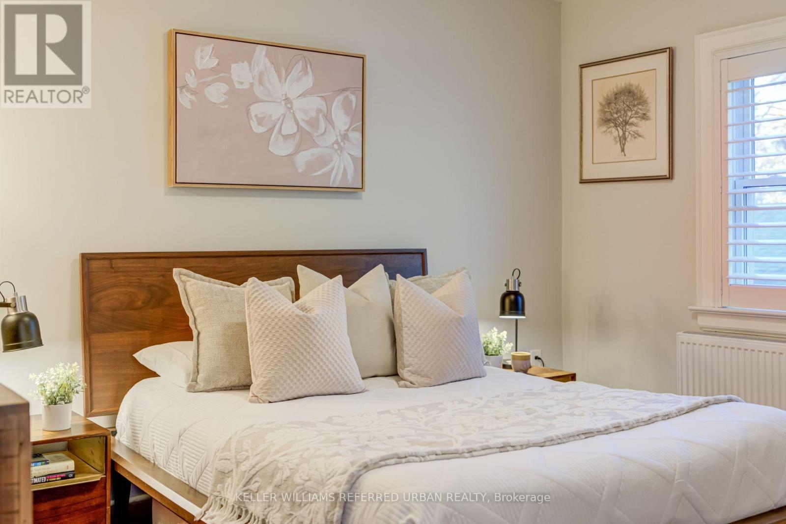 14 Meadowvale Drive, Toronto, Ontario  M8Y 2N8 - Photo 33 - W12510394