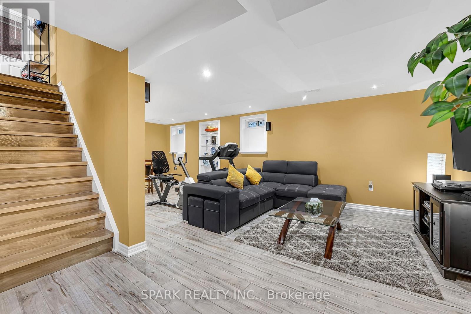 52 Watsonbrook Drive, Brampton, Ontario  L6R 0R3 - Photo 22 - W12510406