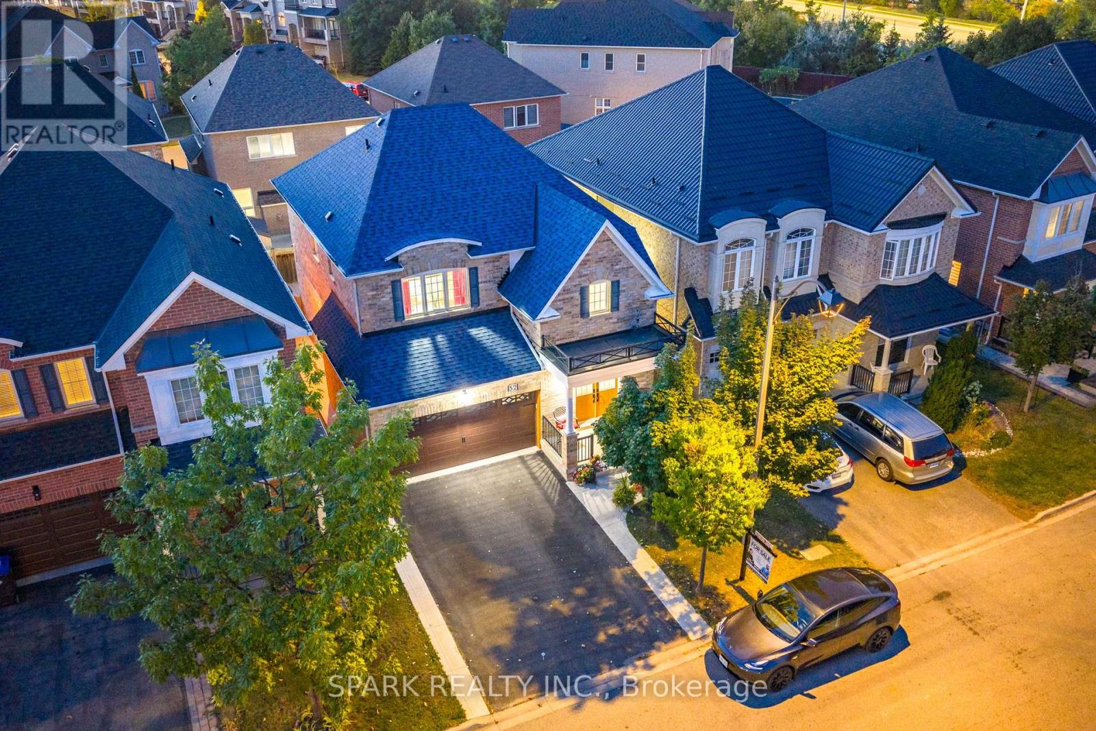 52 Watsonbrook Drive, Brampton, Ontario  L6R 0R3 - Photo 30 - W12510406