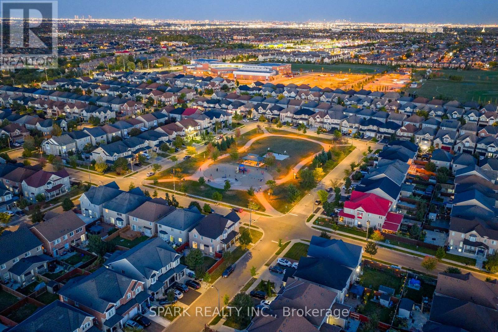 52 Watsonbrook Drive, Brampton, Ontario  L6R 0R3 - Photo 36 - W12510406