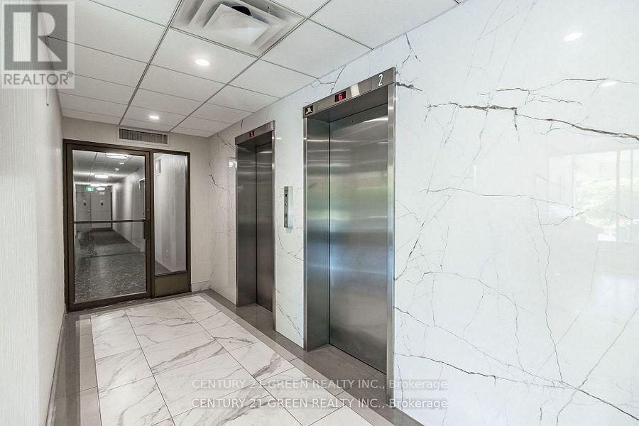 706 - 2556 Argyle Road, Mississauga, Ontario  L5B 2H6 - Photo 6 - W12510414