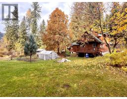 7476 Highway 6 Highway, winlaw, British Columbia