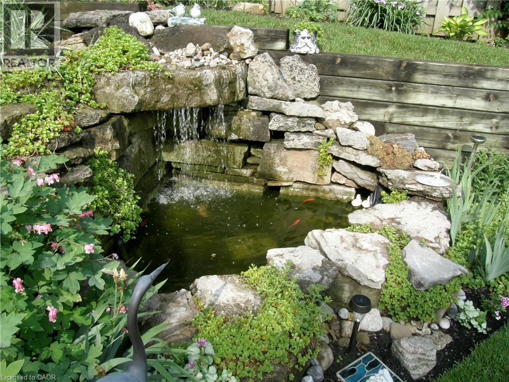 61 Sandsprings Crescent, Kitchener, Ontario  N2E 2A5 - Photo 29 - 40779442