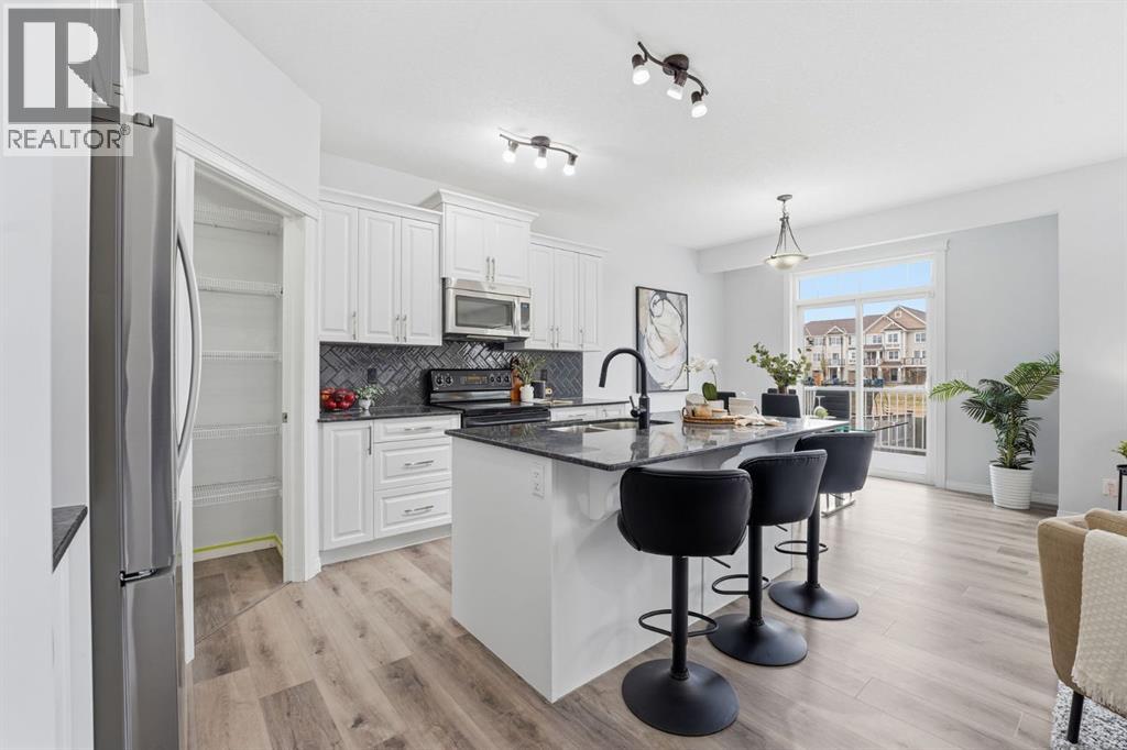 1096 Hillcrest Lane Sw, Airdrie, Alberta  T4B 3W2 - Photo 7 - A2267933