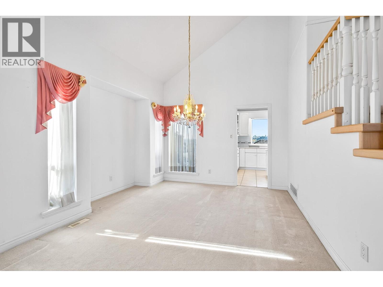 2643 Fortress Drive, Port Coquitlam, British Columbia  V3C 6G7 - Photo 10 - R3059779