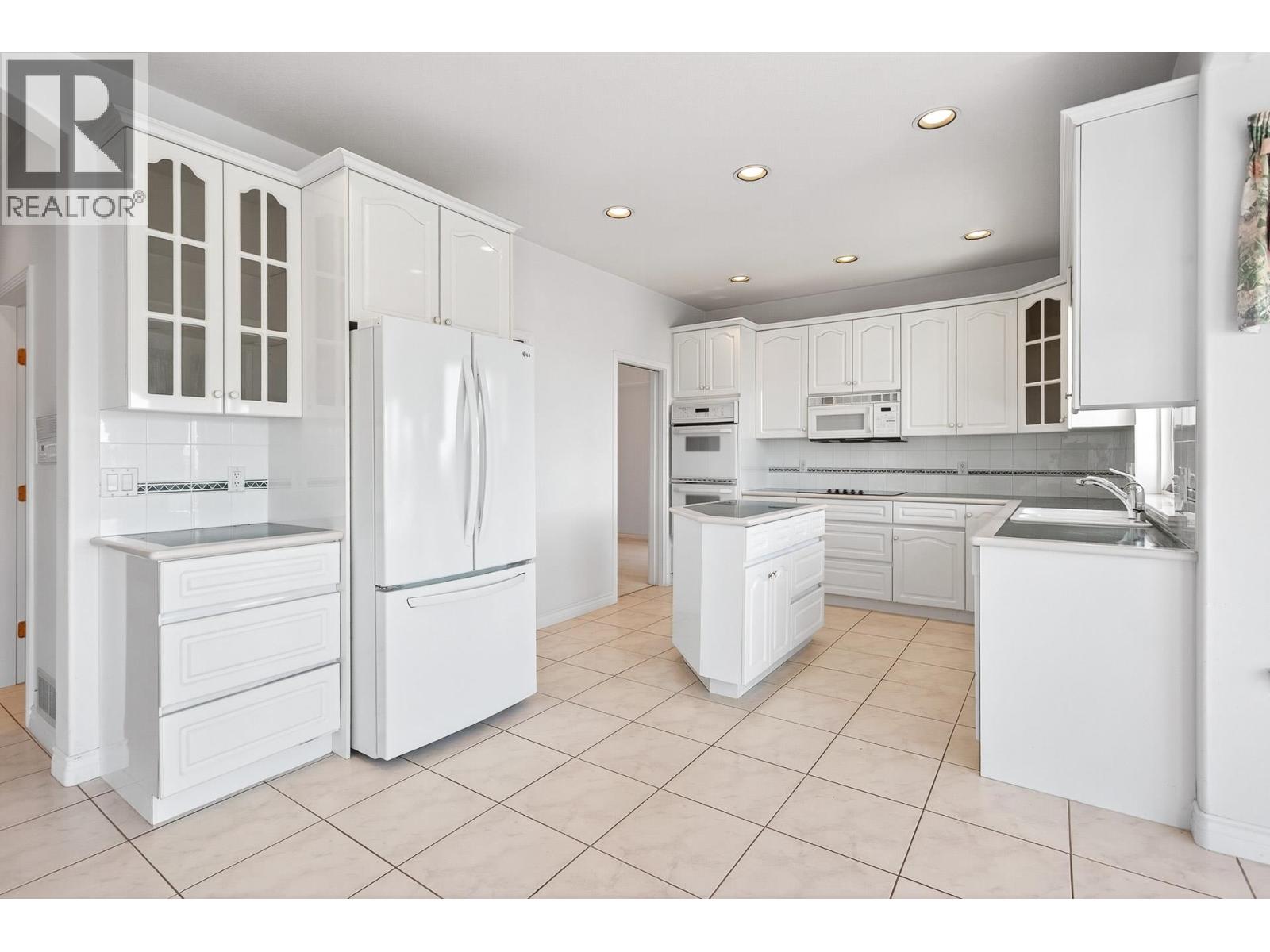 2643 Fortress Drive, Port Coquitlam, British Columbia  V3C 6G7 - Photo 12 - R3059779