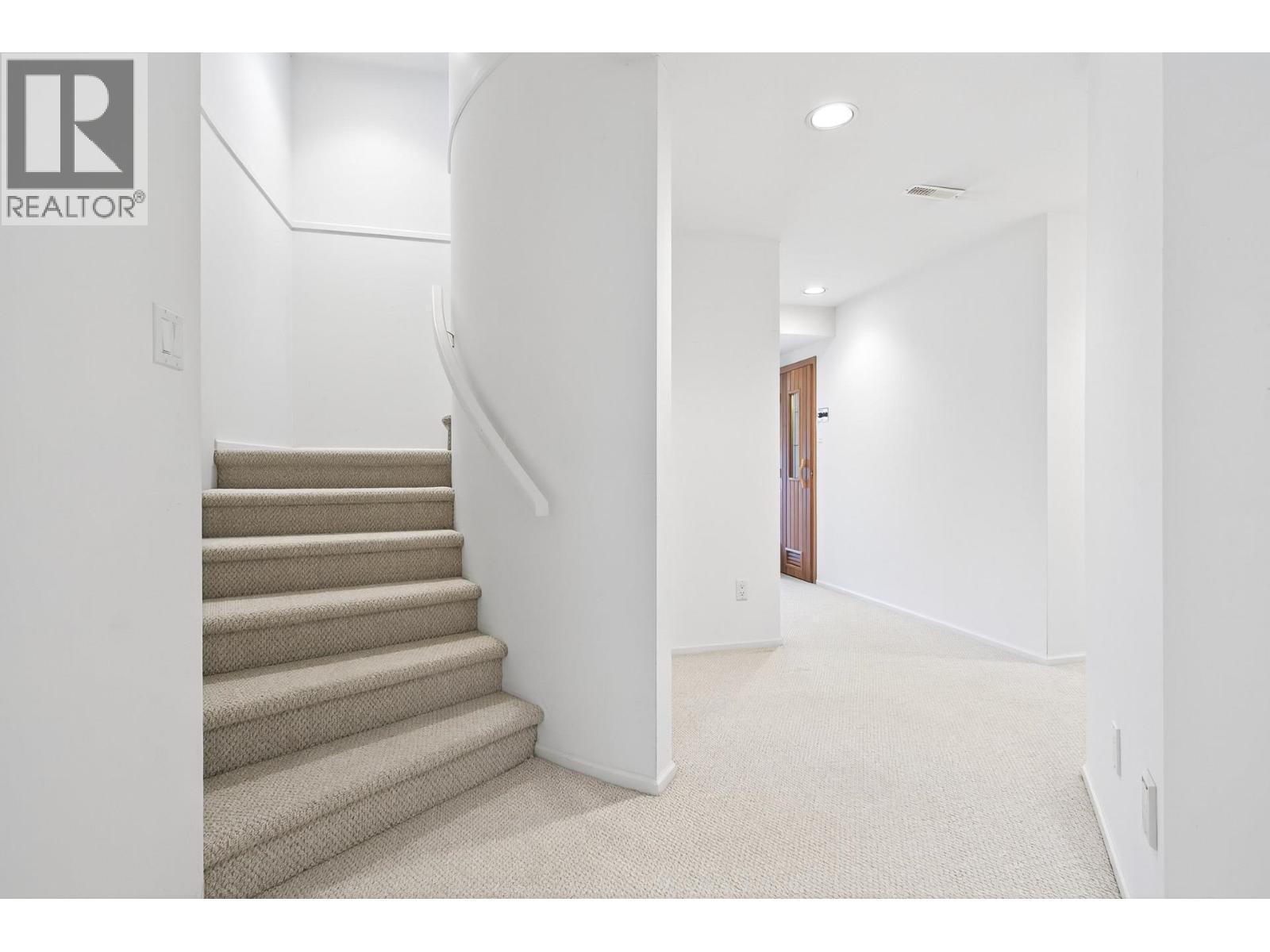 2643 Fortress Drive, Port Coquitlam, British Columbia  V3C 6G7 - Photo 32 - R3059779