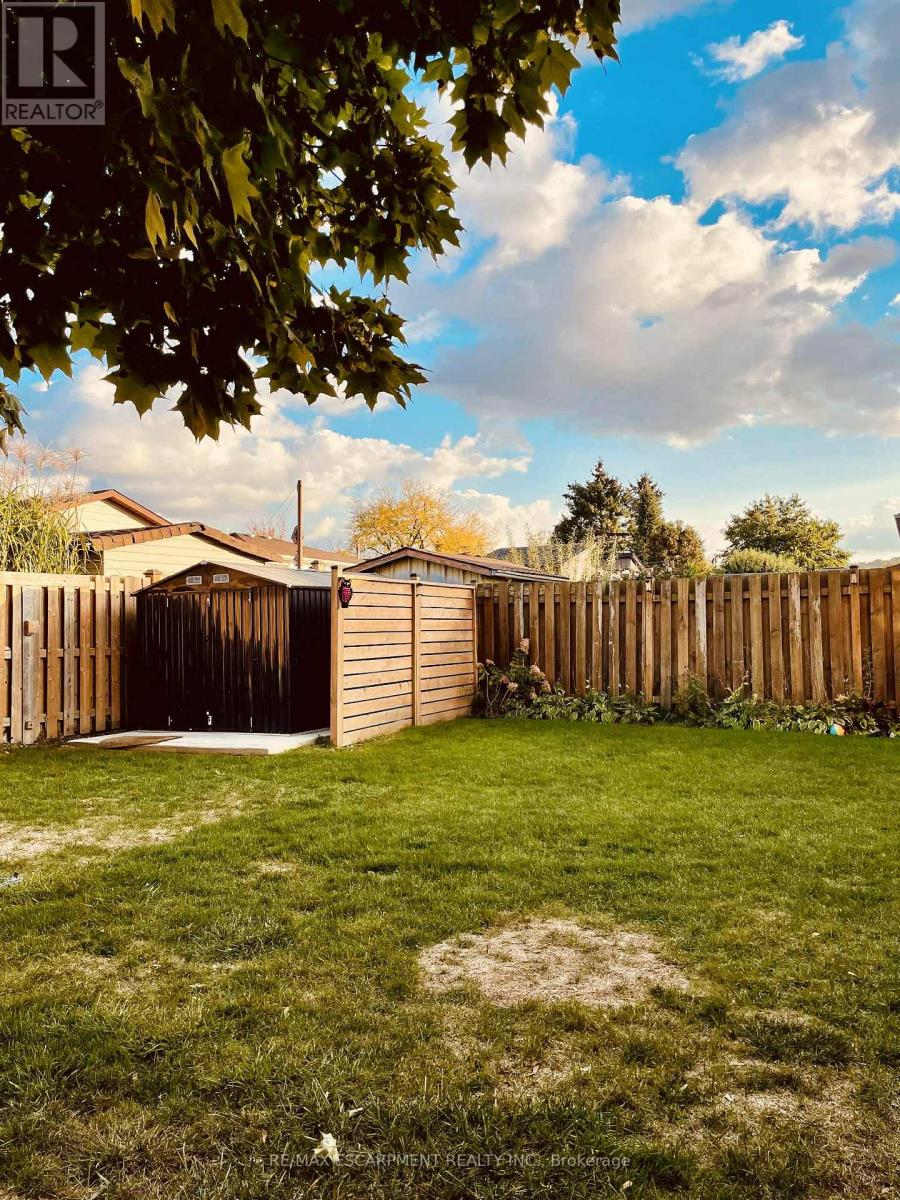 Lower - 143 Highridge Avenue, Hamilton, Ontario  L8E 3L5 - Photo 27 - X12510362