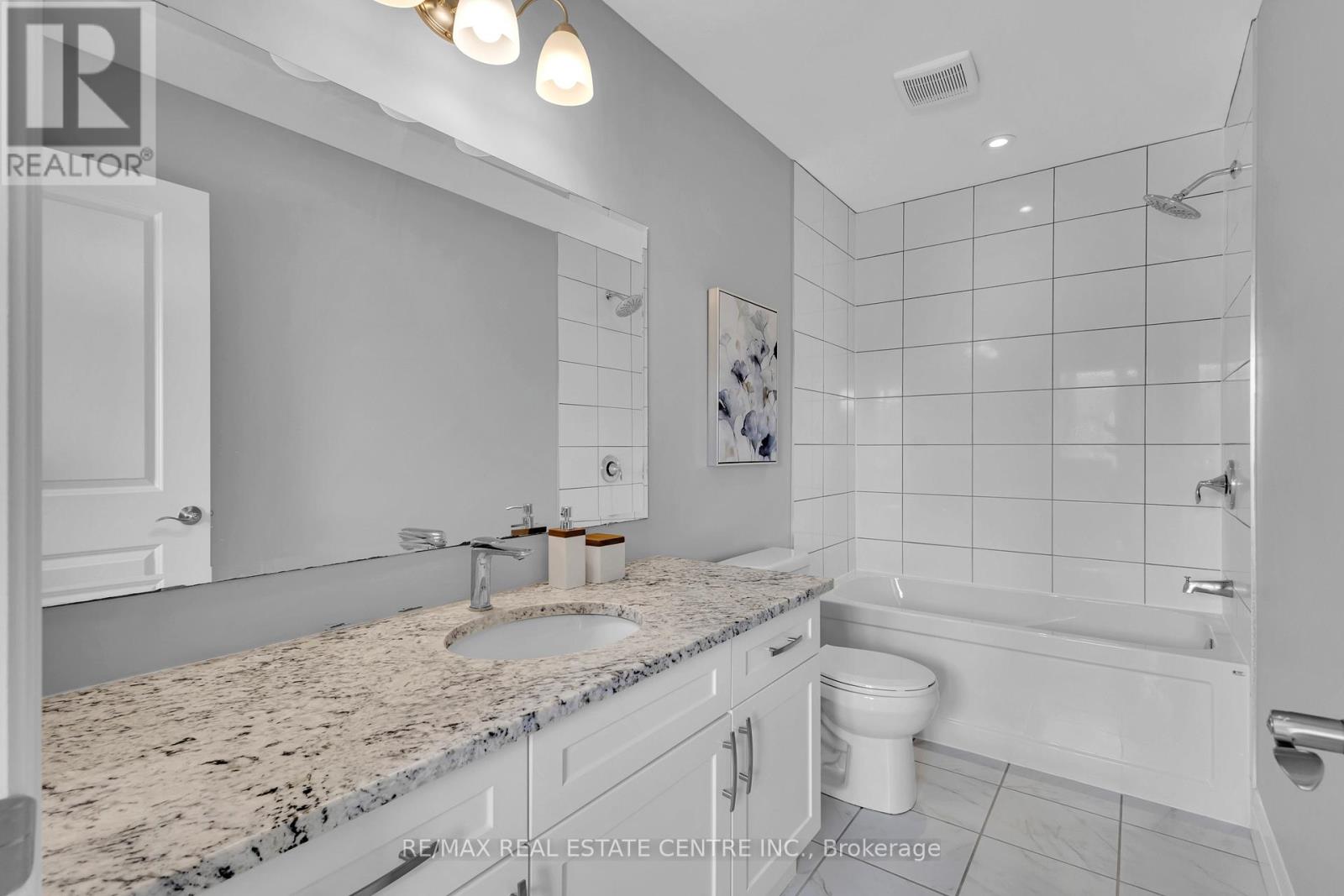 121 Hollybrook Trail, Kitchener, Ontario  N2R 0P1 - Photo 33 - X12510386