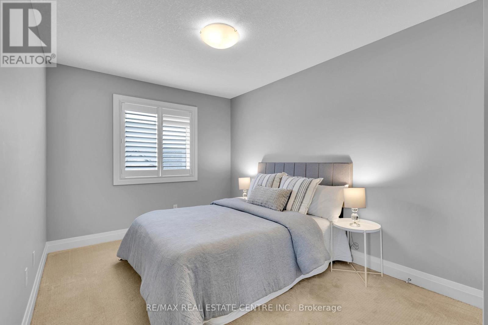 121 Hollybrook Trail, Kitchener, Ontario  N2R 0P1 - Photo 36 - X12510386