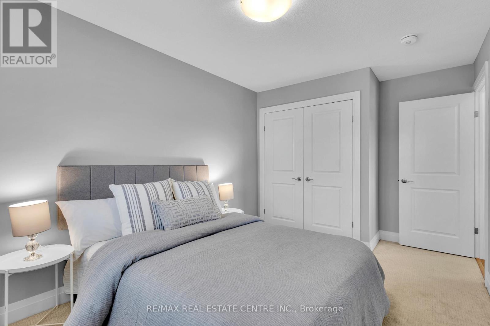 121 Hollybrook Trail, Kitchener, Ontario  N2R 0P1 - Photo 37 - X12510386