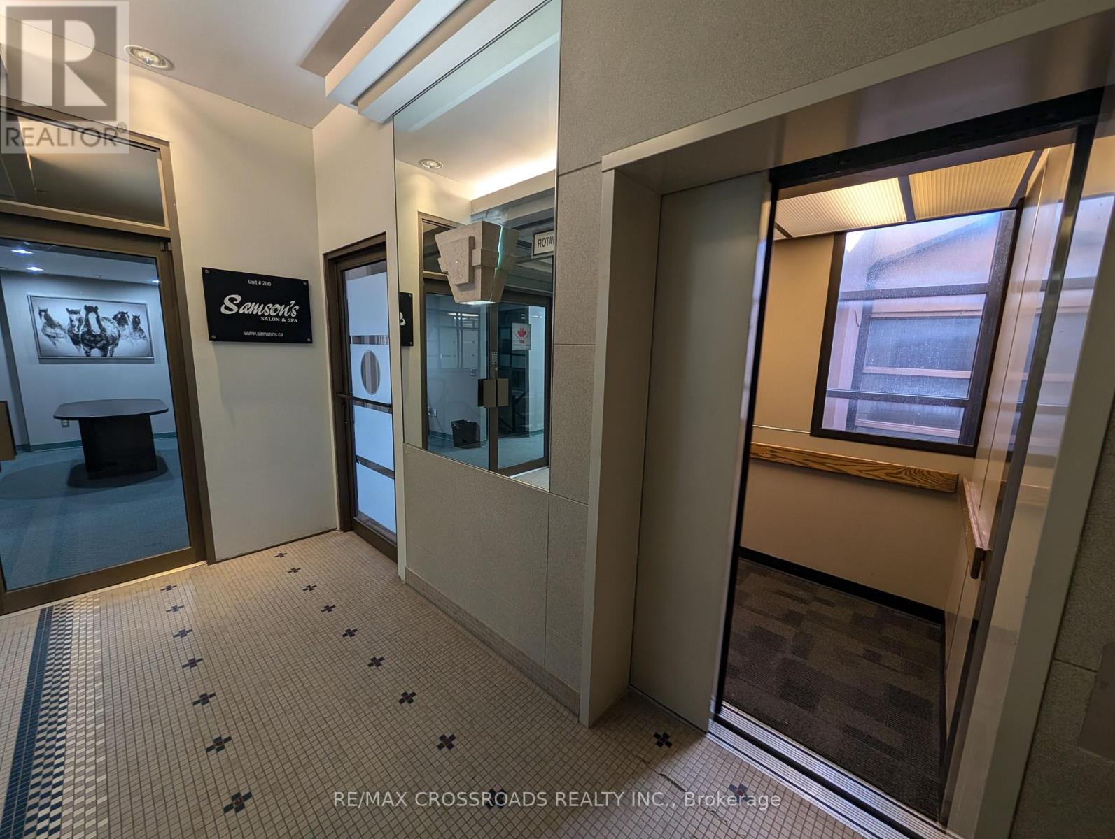 200 - 50 Dunlop Street E, Barrie, Ontario  L4M 6J9 - Photo 12 - S12505826