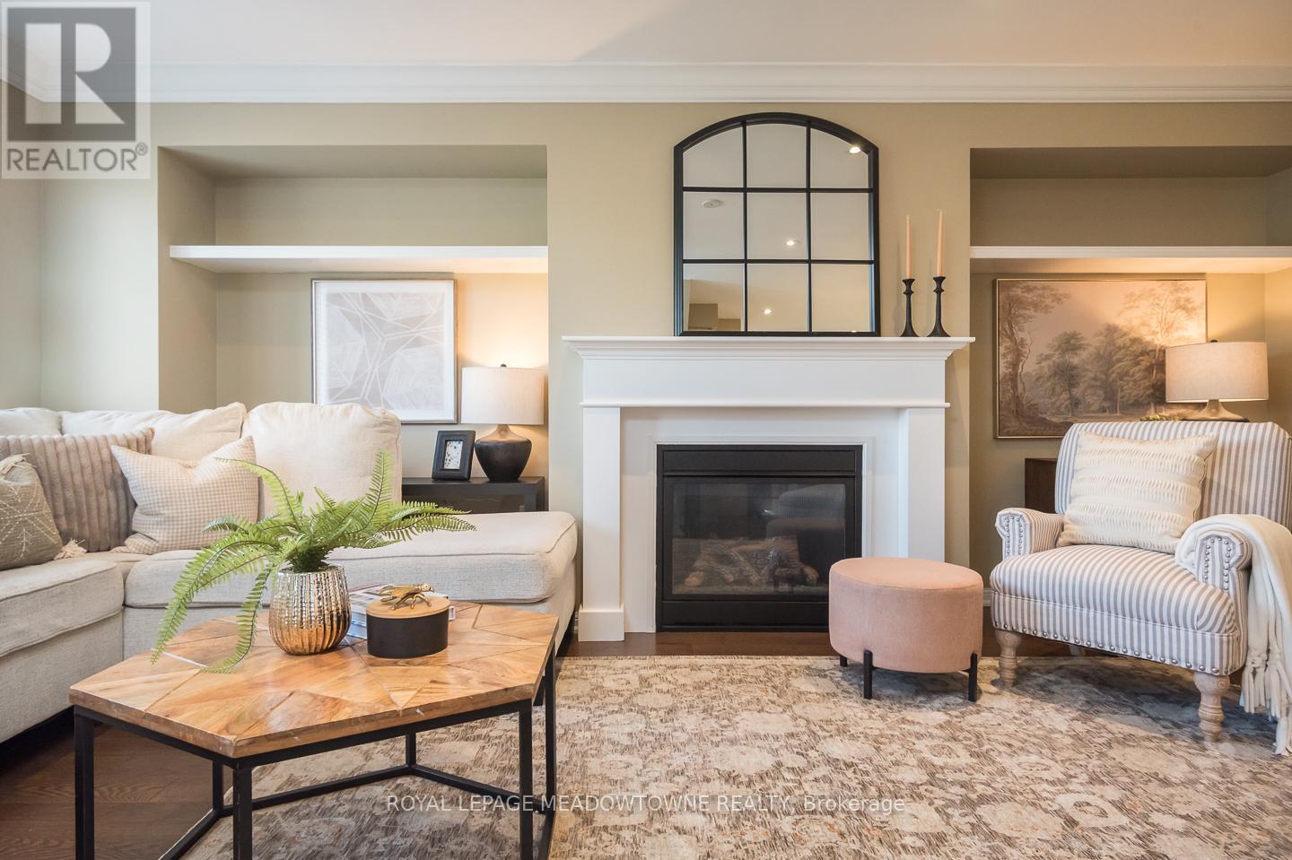 961 Nadalin Heights, Milton, Ontario  L9T 8R3 - Photo 10 - W12478902