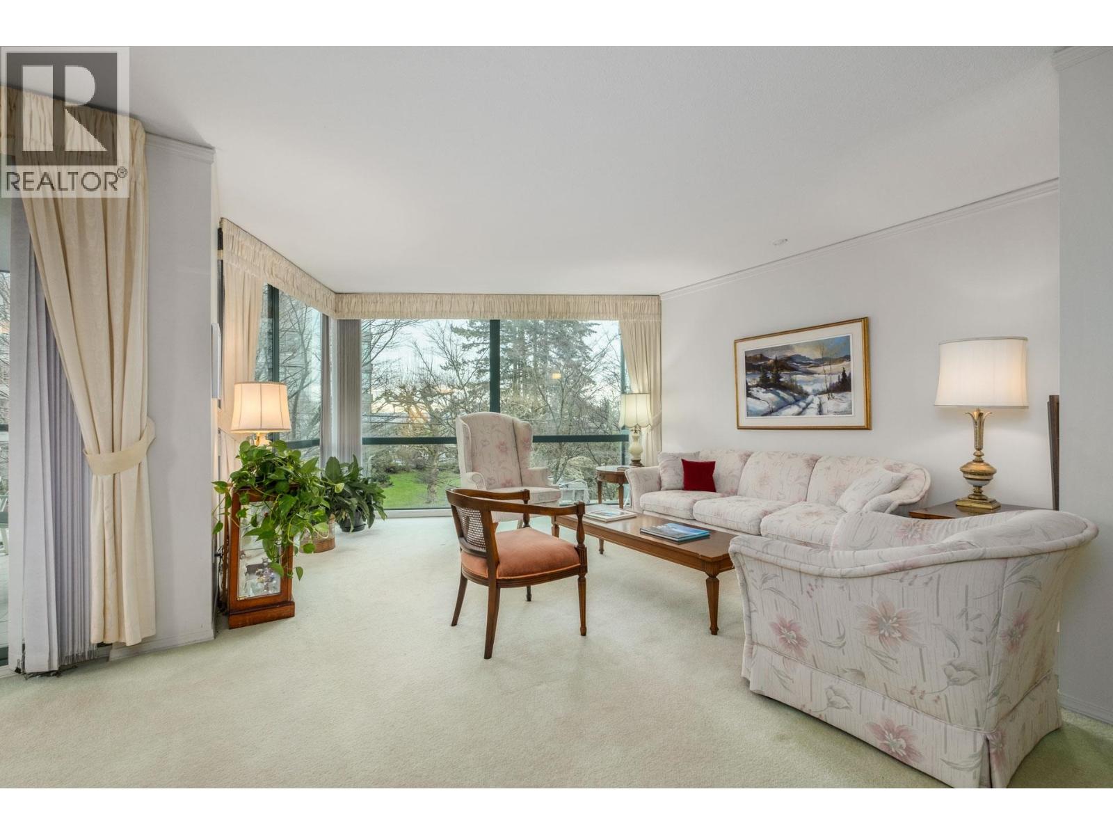 101 1427 Duchess Avenue, West Vancouver, British Columbia  V7T 1H7 - Photo 3 - R3064822