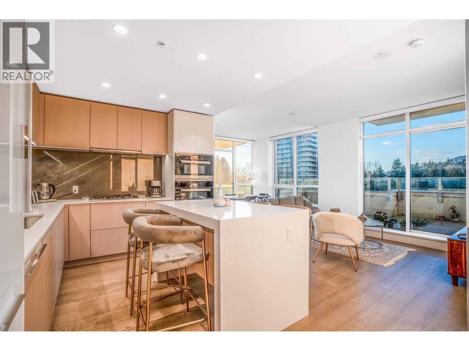 306 1675 Lions Gate Lane, North Vancouver, British Columbia  V7P 3B4 - Photo 6 - R3064824