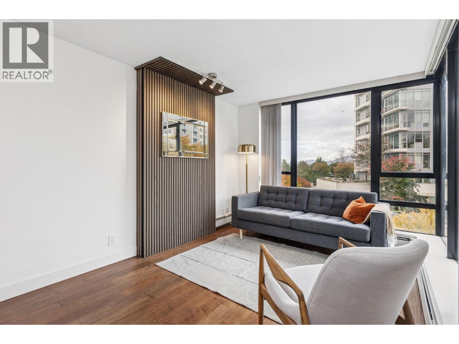 605 151 W 2nd Street, North Vancouver, British Columbia  V7M 3P1 - Photo 2 - R3064829