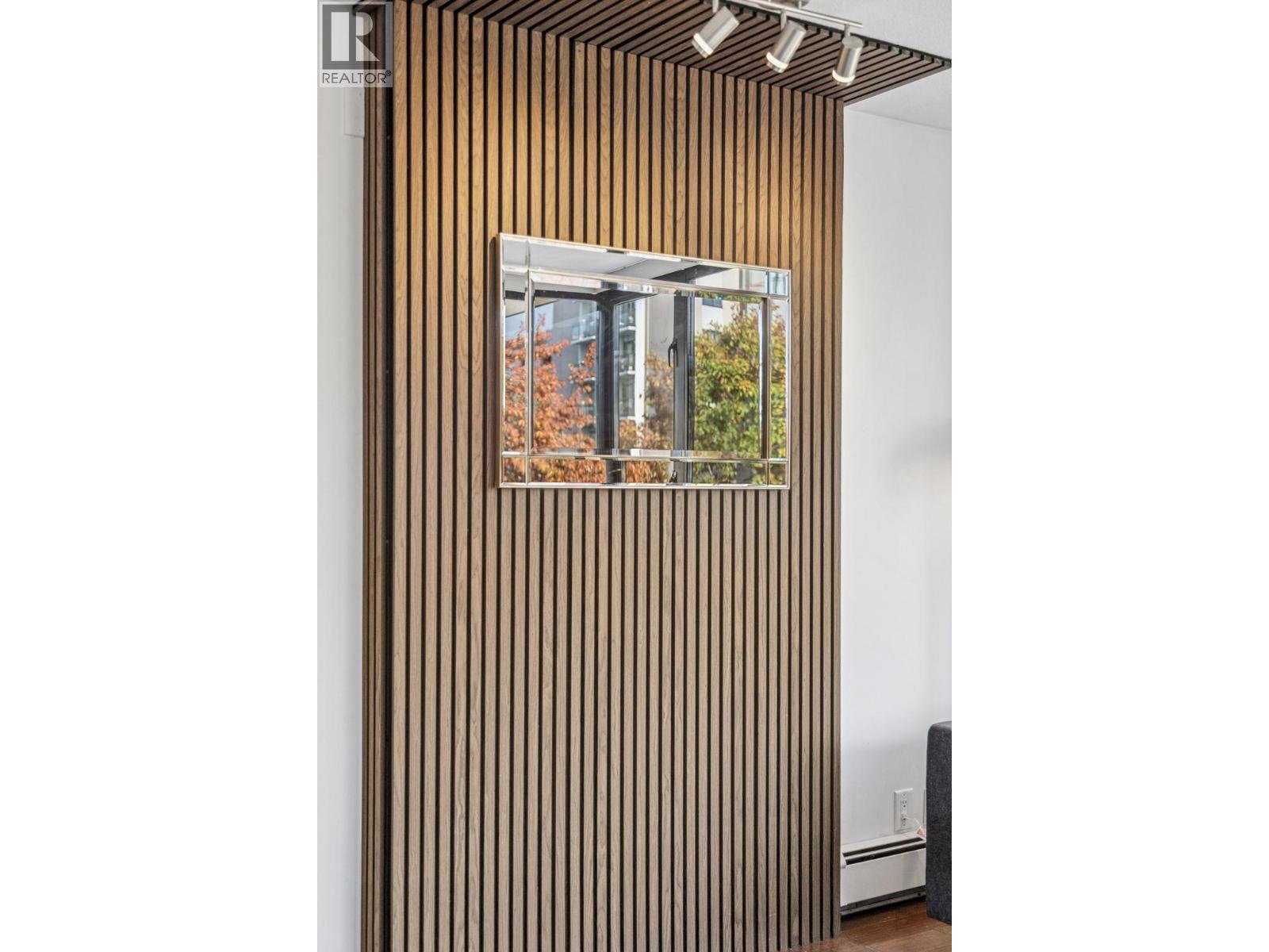 605 151 W 2nd Street, North Vancouver, British Columbia  V7M 3P1 - Photo 5 - R3064829